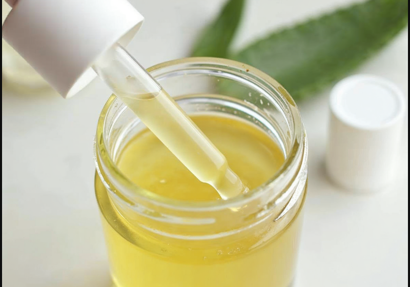 Hydrating Skincare Ideas: DIY Serums for Dry Mature Skin
